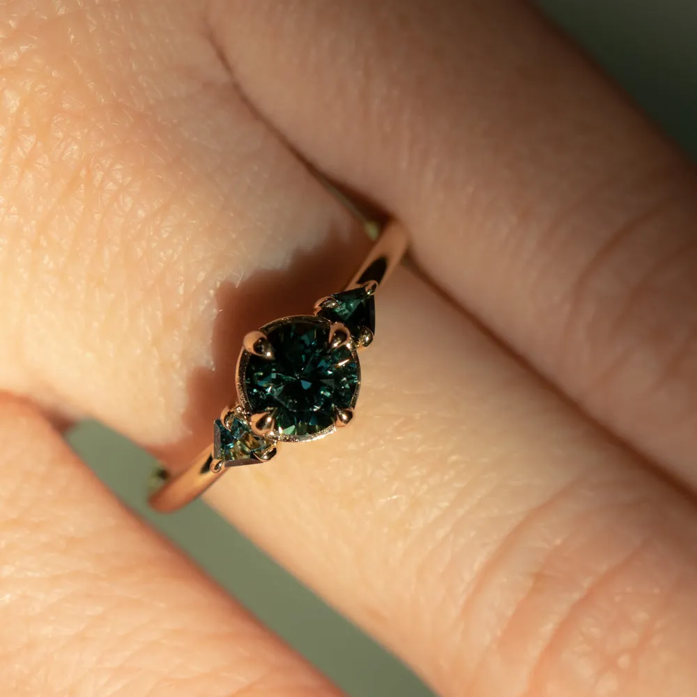 0.98ct Songean Deep Teal Green Sapphire and Trillion Parti Sapphire Low Profile Ring in 14k Yellow Gold