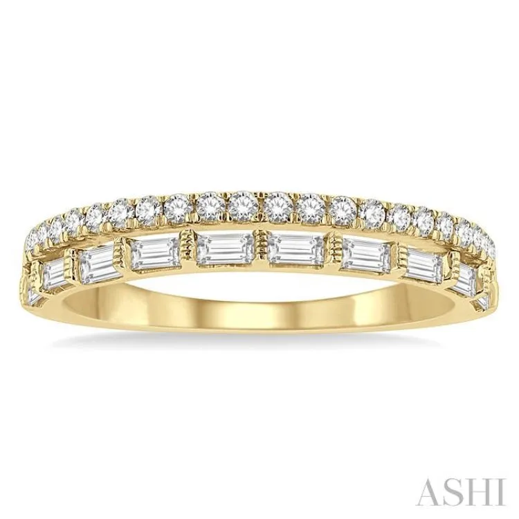 1/2 Ctw Parallel Row Baguette and Round Cut Diamond Stackable Fashion Band in 14K Yellow Gold