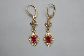 14K Yellow Gold Dangling Pair Earrings (3.3 Grams)