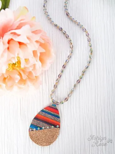 Ashlyn Rose Split Between Grind and Shine Beaded Necklace, Serape