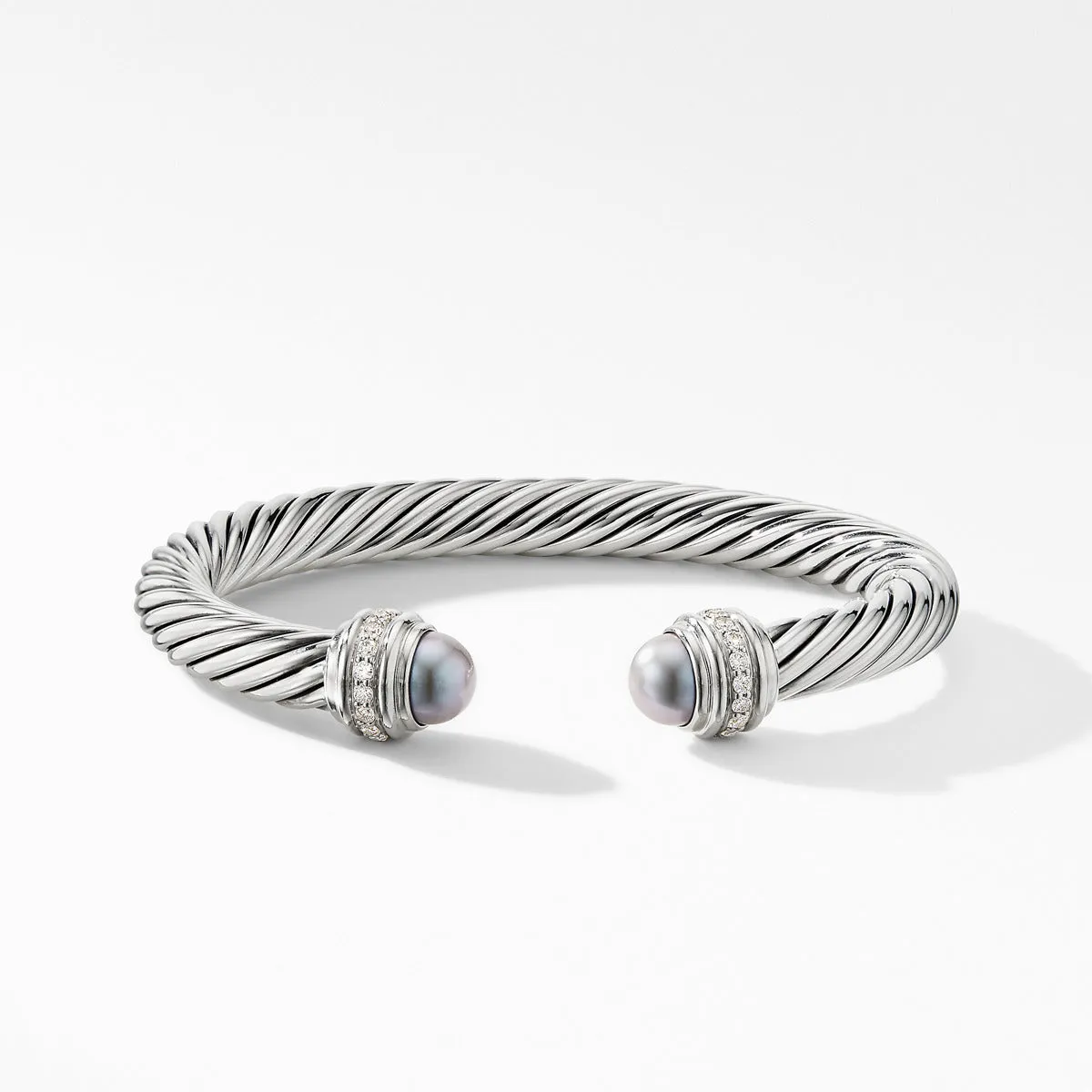 Cable Bracelet with Grey Pearls and Pave Diamonds