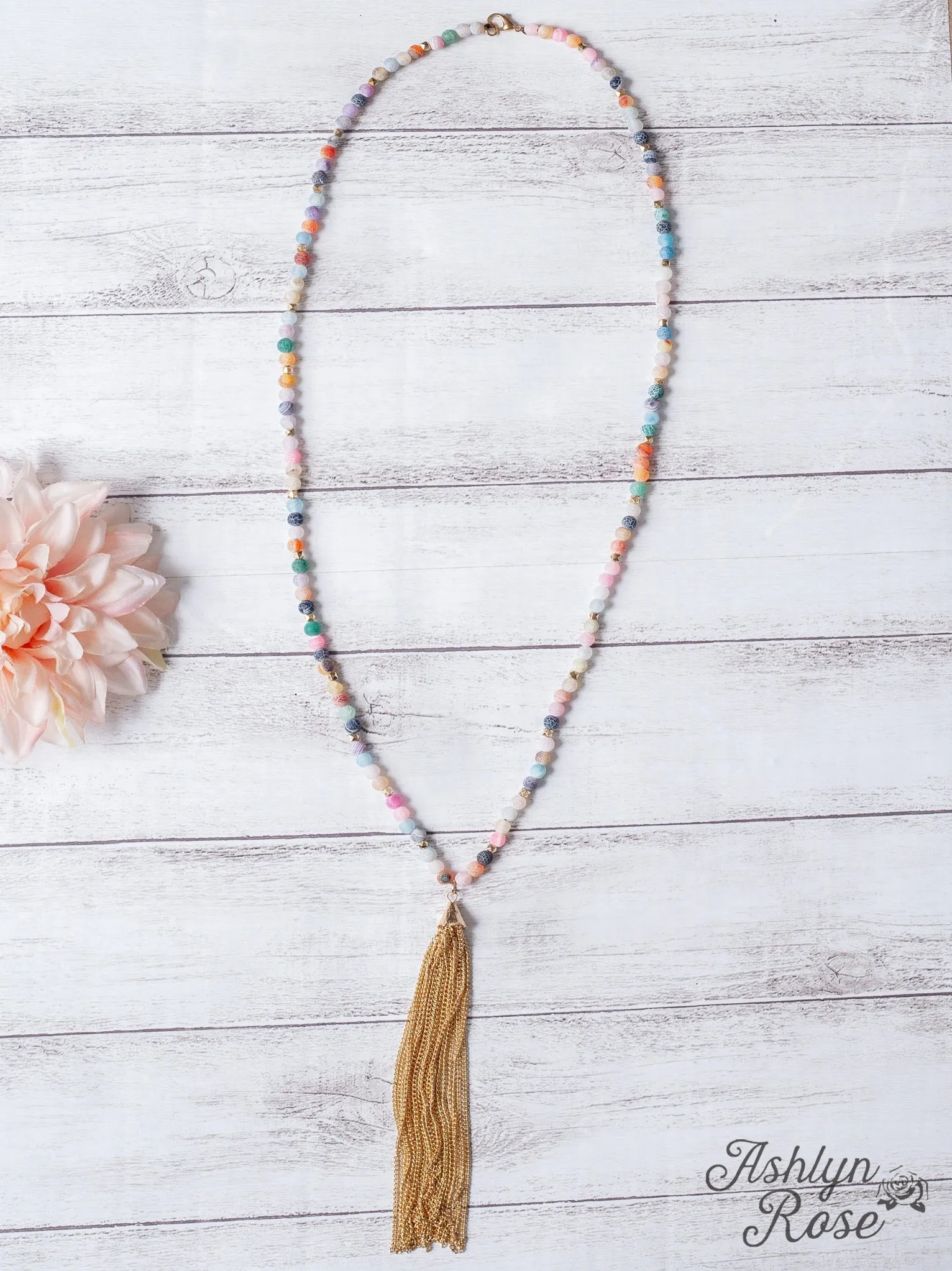 COLOR ME IN BEAUTIFUL GOLD CHAIN TASSEL ON A MATTE MULTICOLOR CRACKED AGATE BEADED NECKLACE