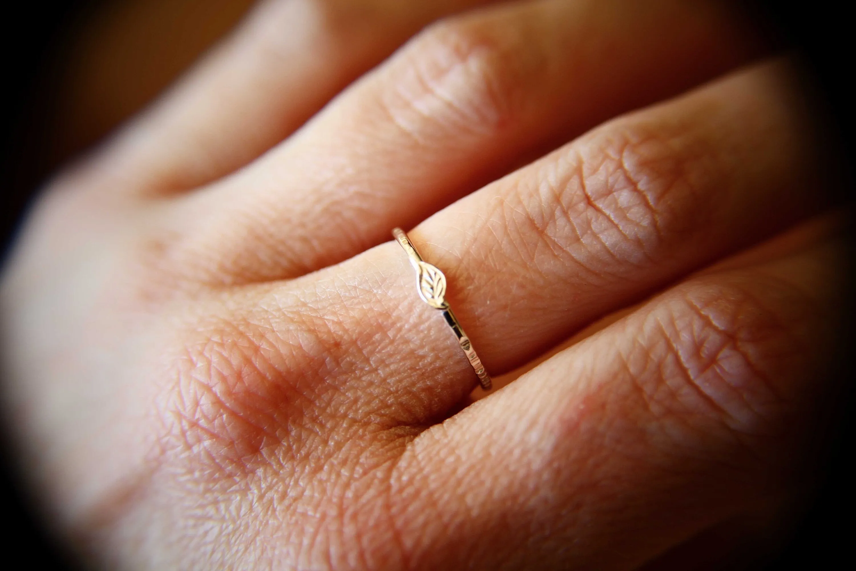 Leaf Ring, Stacking Ring, Nature Jewelry, Simple Silver Ring, Gift, Textured Ring, Boho Ring, Unique Ring, Minimalist, Leaf Jewelry