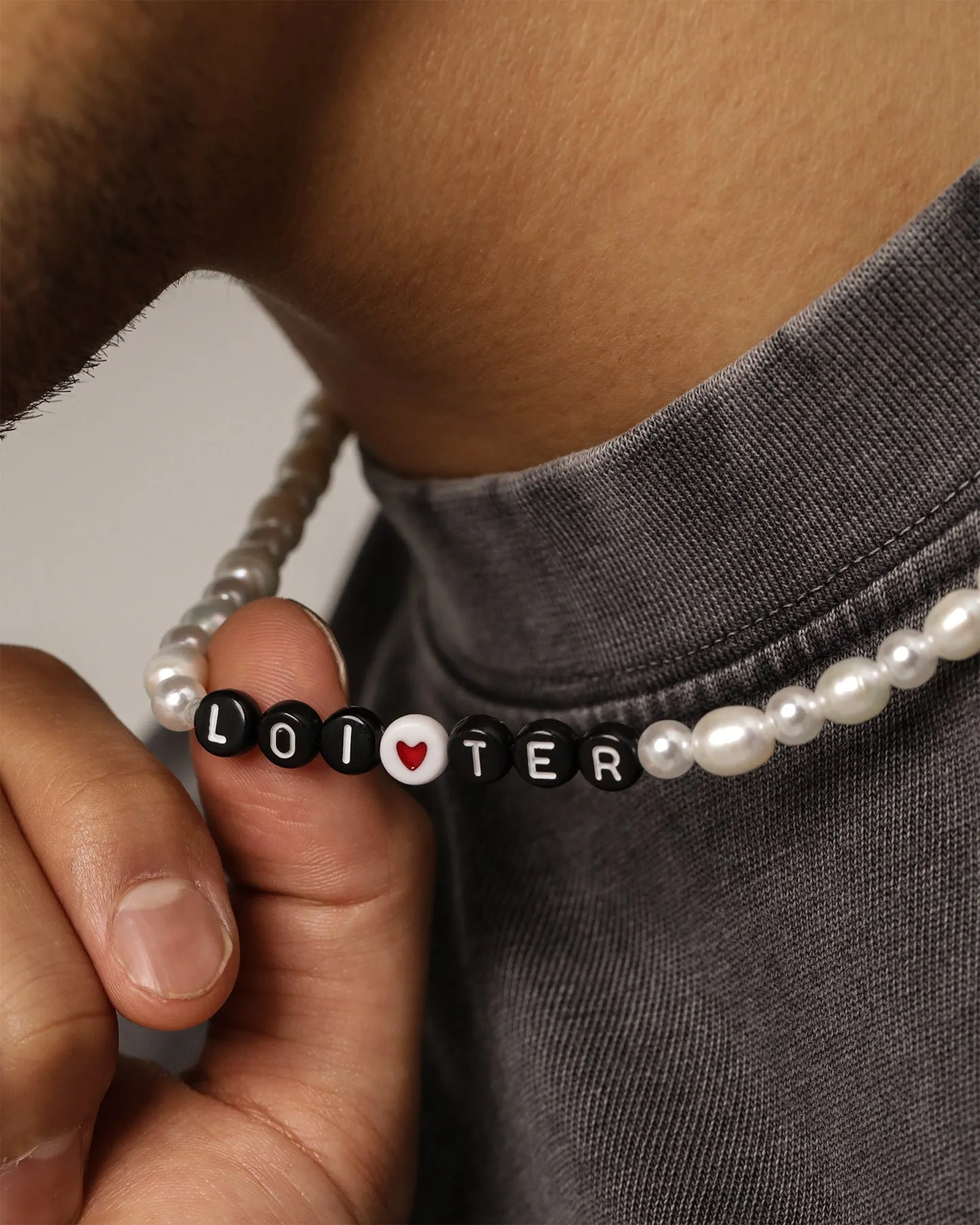 Loiter Beaded Pearl Necklace White/Black