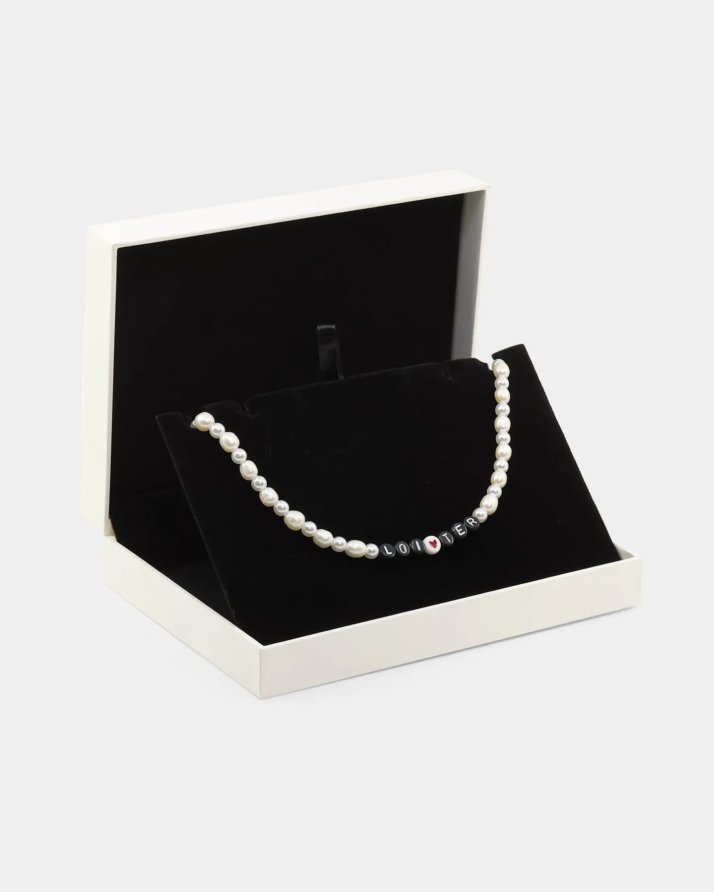 Loiter Beaded Pearl Necklace White/Black