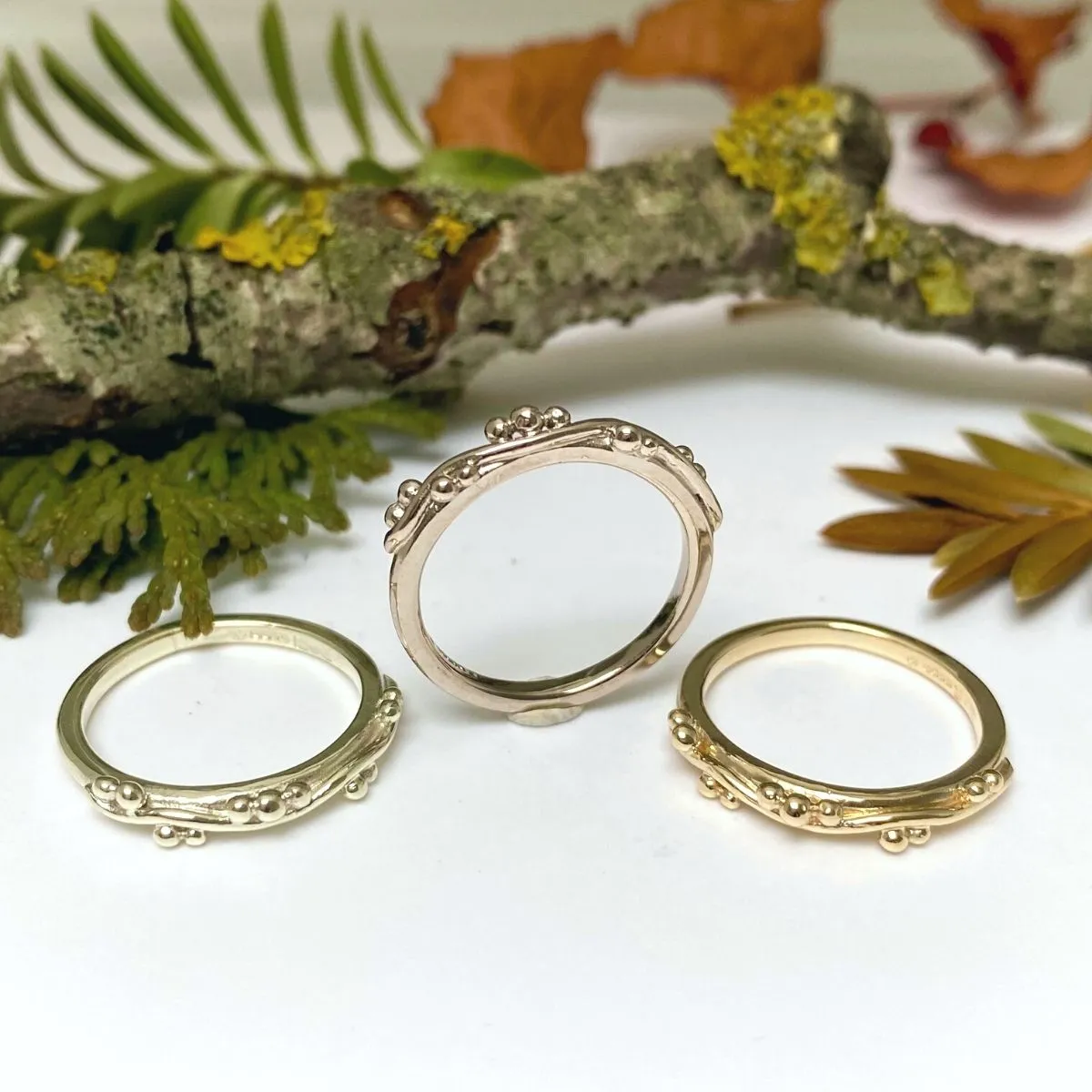 Nature Wavy Vine Ring, Vine and Berry Wedding Ring