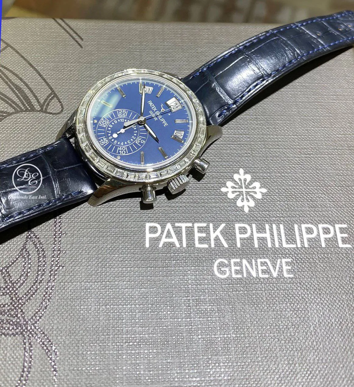 PATEK PHILIPPE 5961P Complications Annual Calendar Chronograph Platinum BOX/PAPERS