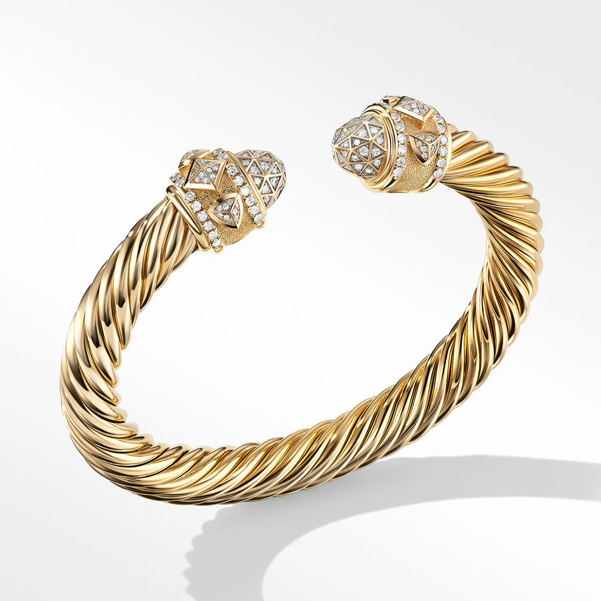 Renaissance Bracelet in 18K Yellow Gold with Pave Diamonds