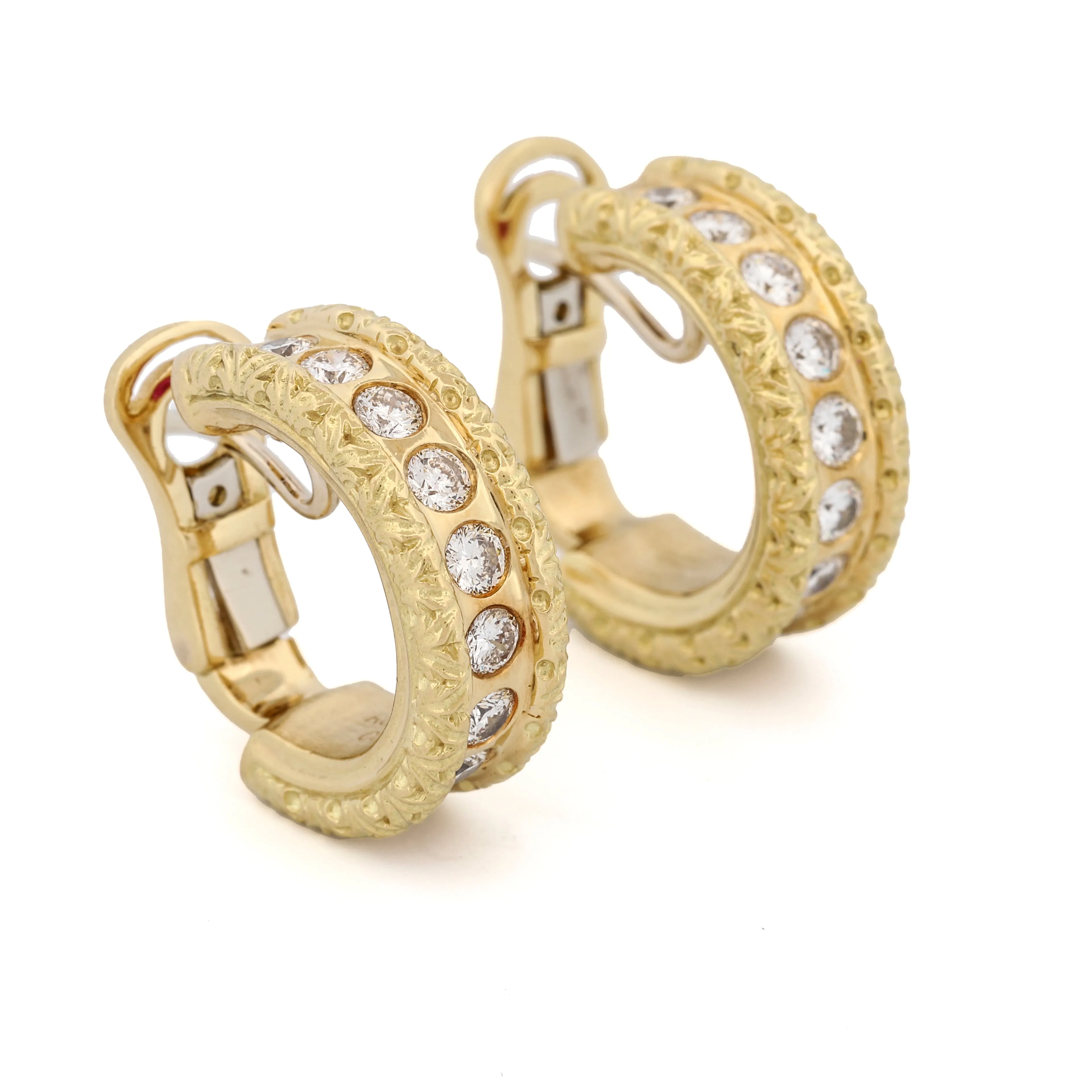 Roberto Coin Diamond Florentine Hoop Earrings in 18k Yellow Gold 1.50 cttw