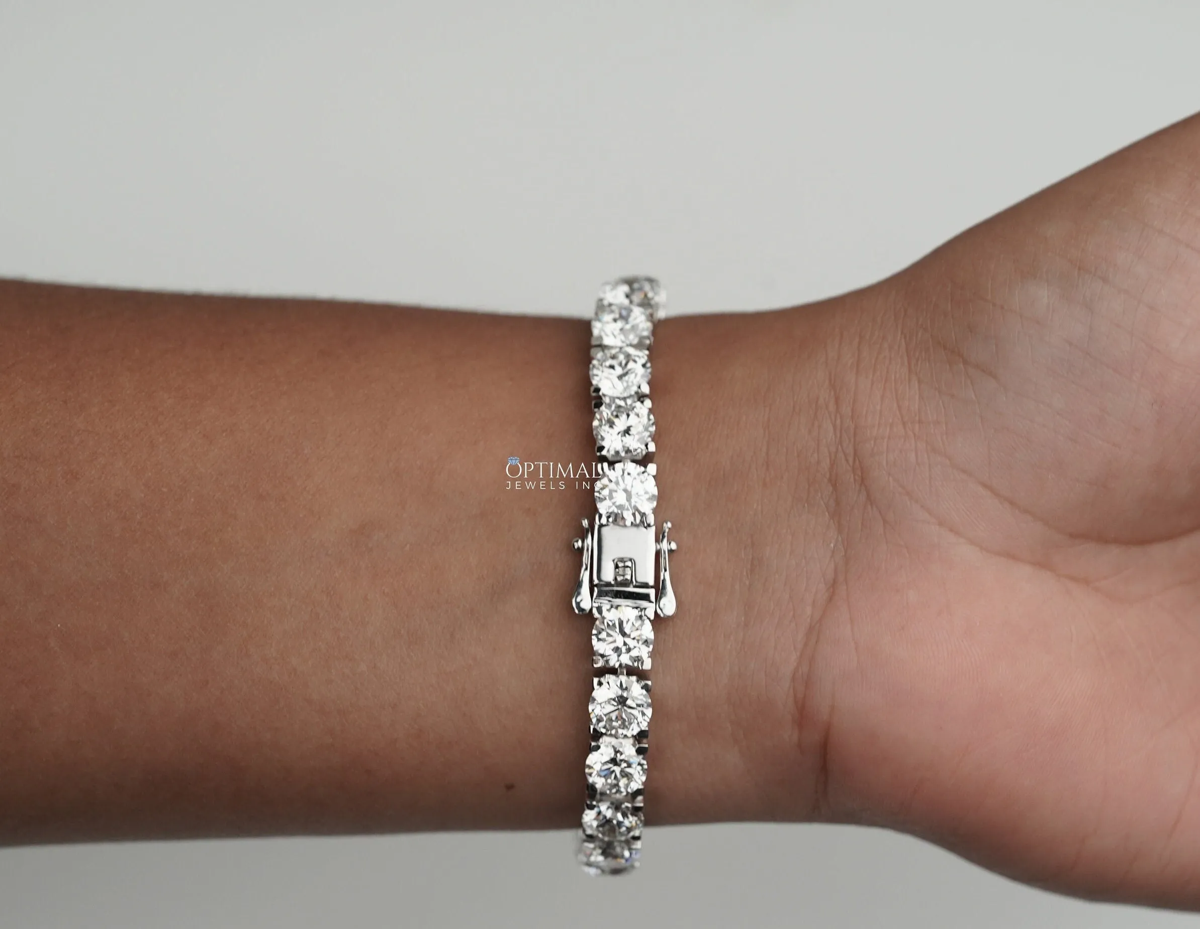 Round Lab Diamond Tennis Bracelet, 23.00 CTW Round Cut Lab-Grown