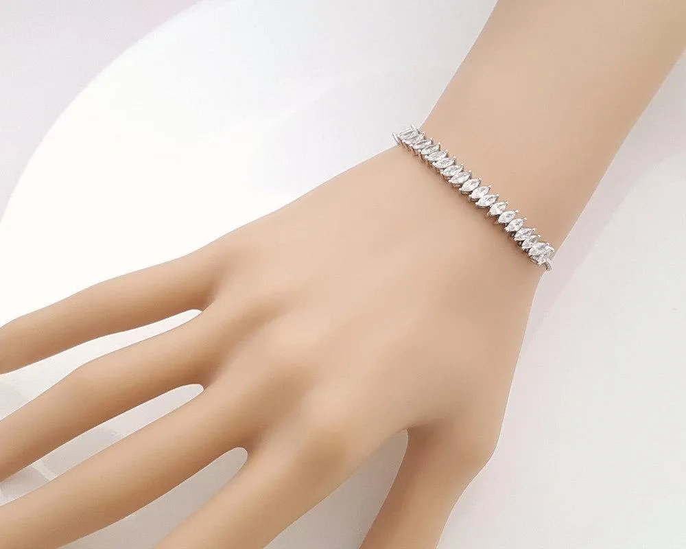 Simple Marquise Slider Bracelet- Katie