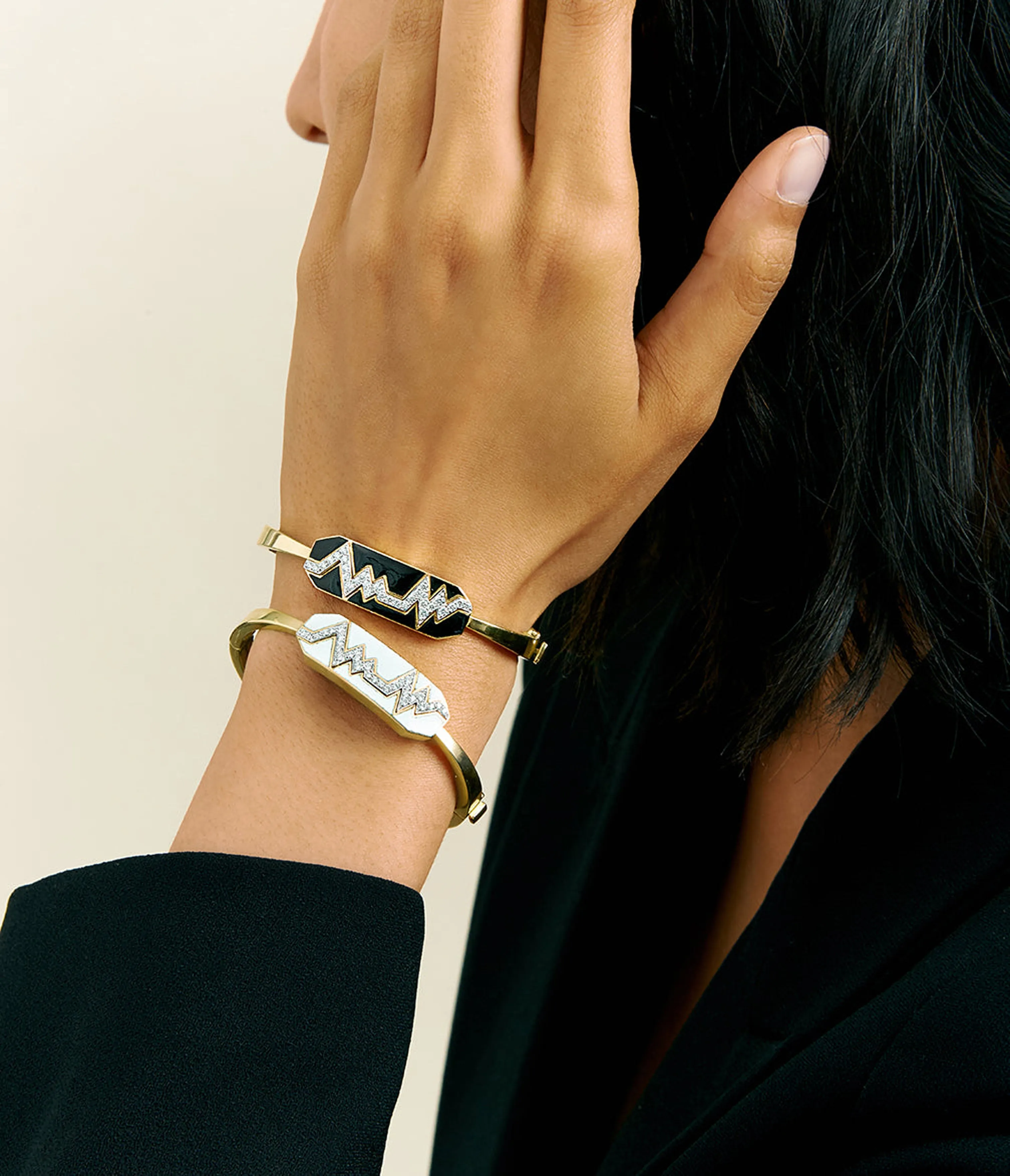 Skip Bracelet, Black Enamel