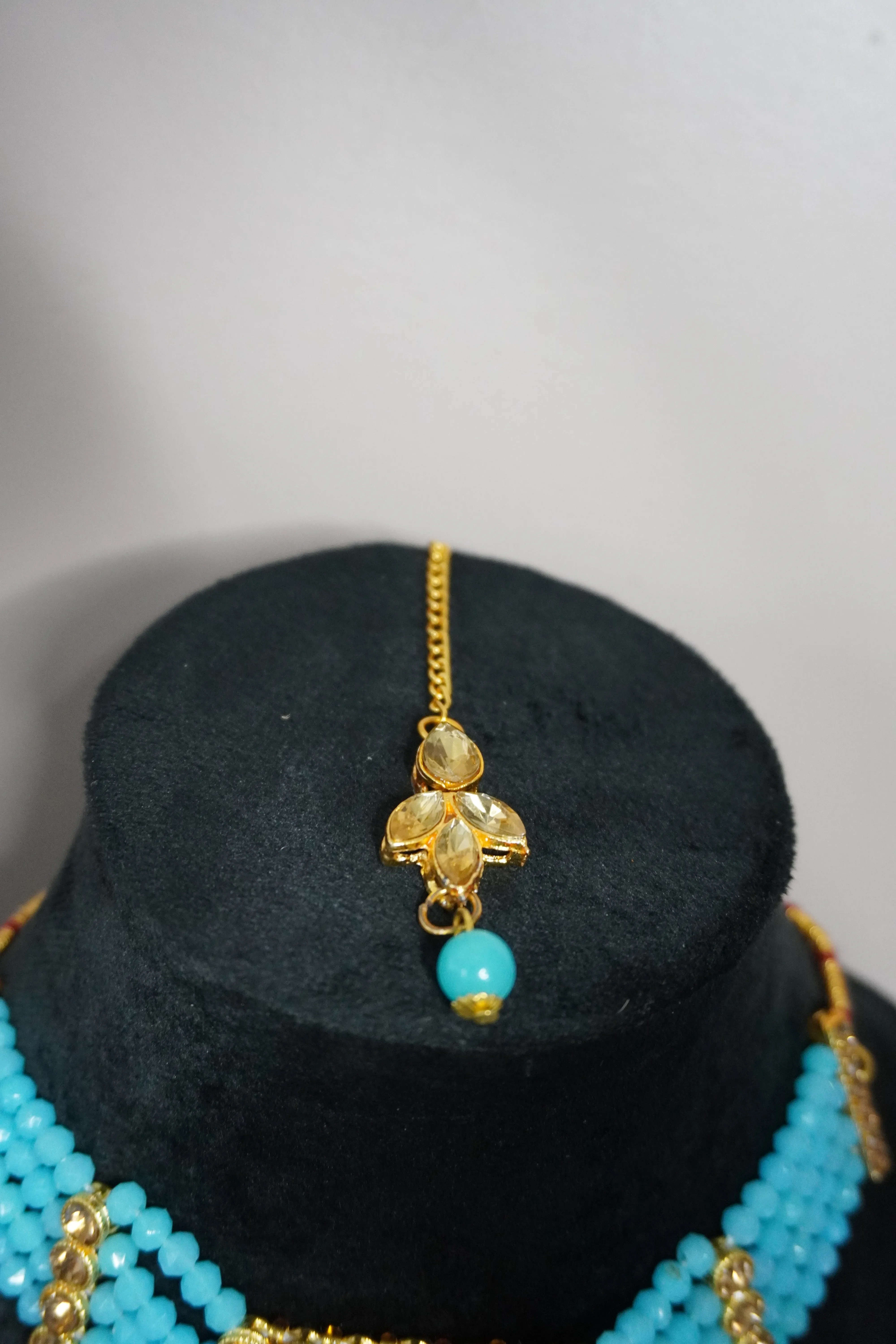 Sky Blue Colour Kundan Necklace with Earring & Maang Tikka