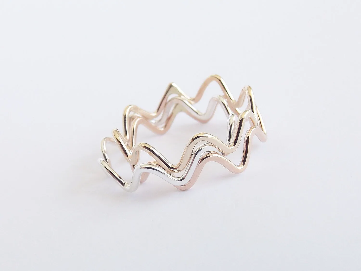 Stackable Zig Zag, Zig Zag Ring, Stackable Wave Ring , Zig Zag Jewelry, Wave Ring, Modern Design Stacking Ring, Boho Ring , Handmade Zig Zag