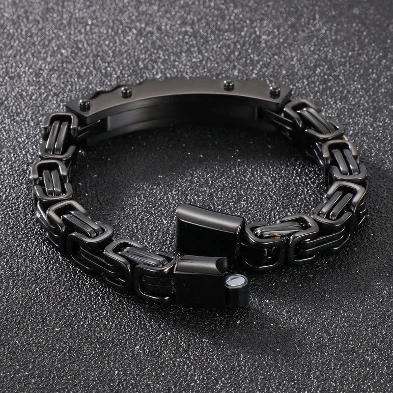 Stylish Personalized Titanium Steel Emperor Chain Bracelet for Men - Curved Design with Vacuum Plating