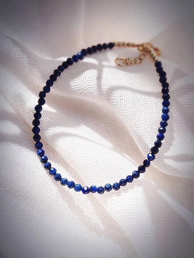 Tiny Lapis Lazuli Bracelet - Hokuao