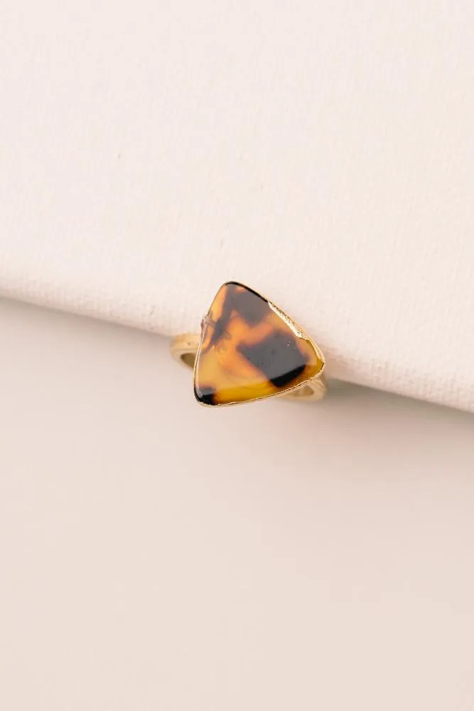 Triangle Stone Ring in Brown