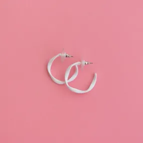 Twisted Hoop Earring Mini White