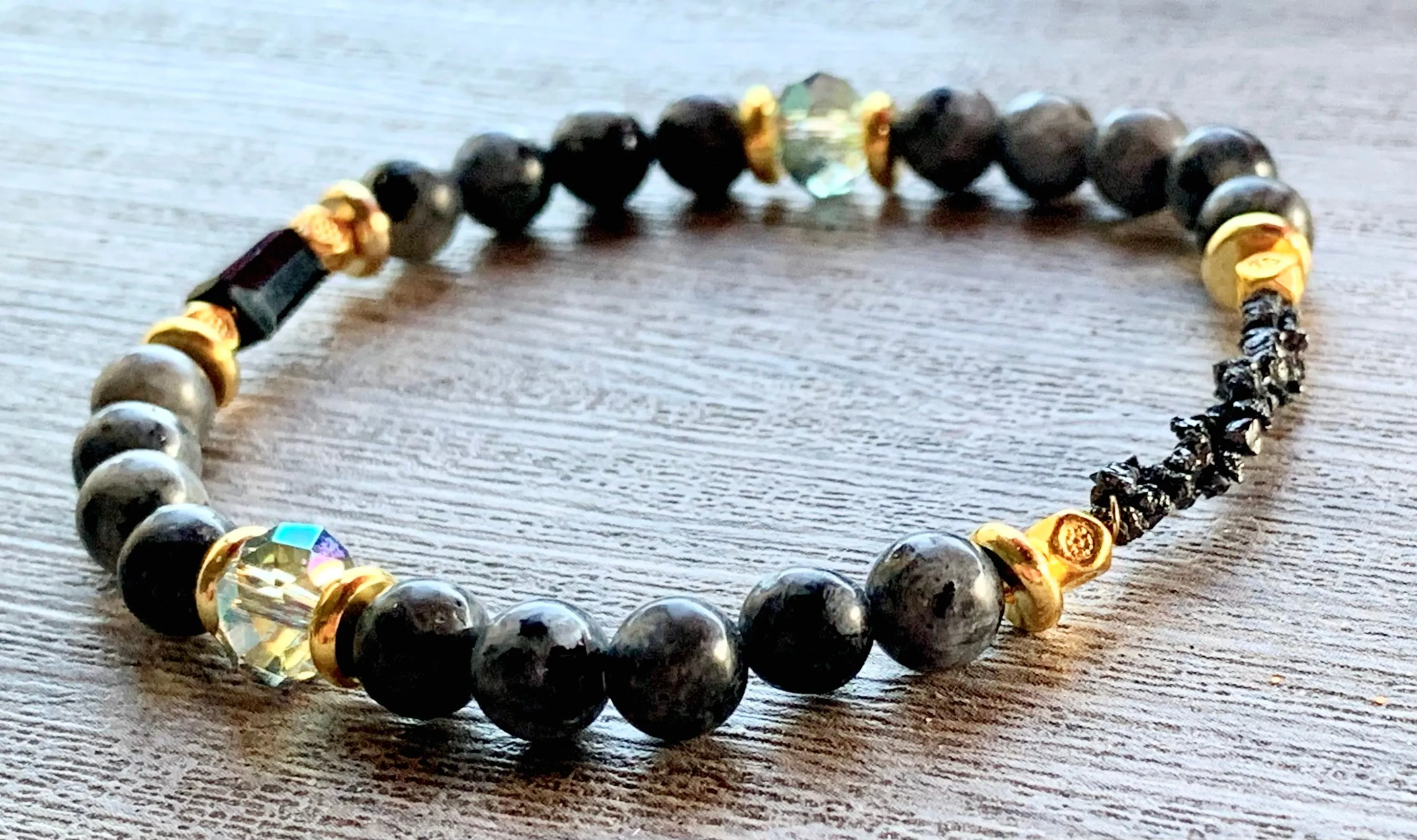 Victor Handmade Black Diamond, Labradorite, Austrian Crystal, and Gold Plated Hematite Expandable Bracelet