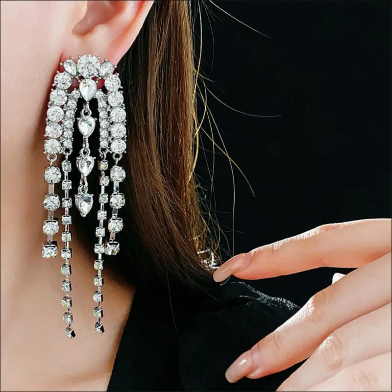 Water Droplet Shaped Luxury Tassel Earrings for Elegant Style