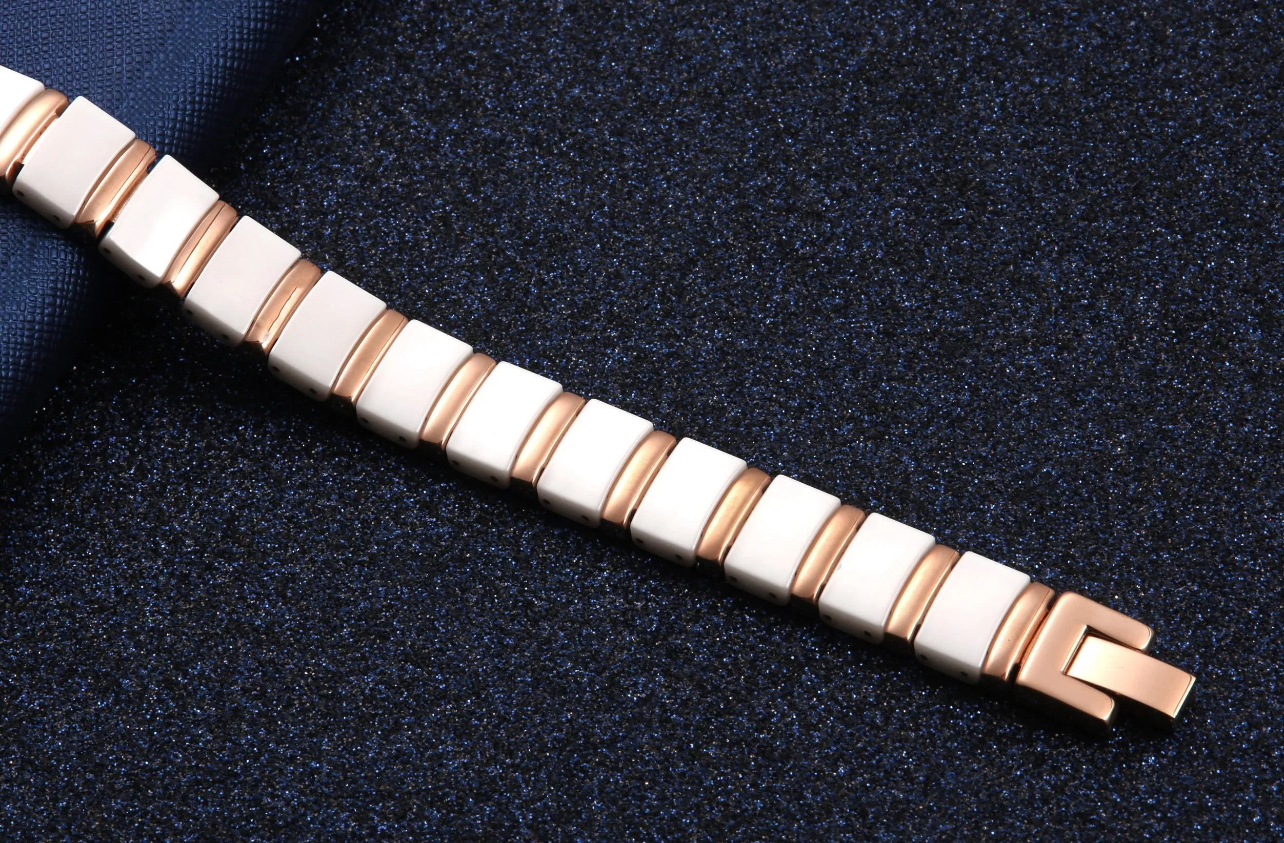 Women's Fashion Rose Gold Bracelet